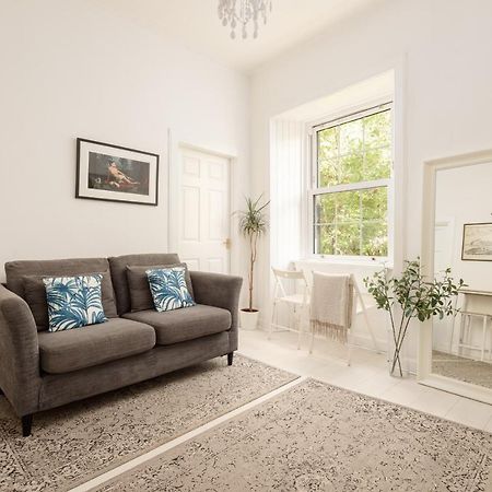 The Tollcross Apartment - Modern & Bright 1Br 에든버러 외부 사진